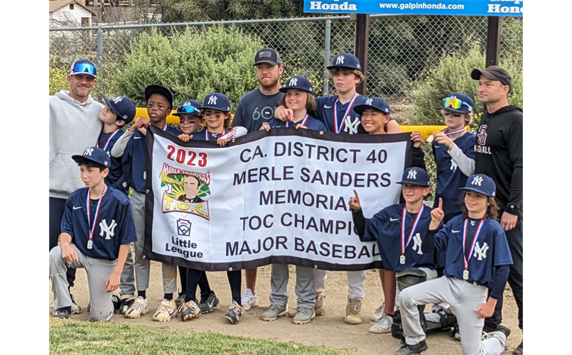Majors Yankees win 2023 Tournament of Champions behind a leadoff home run and PERFECT GAME from Nate Englander!!